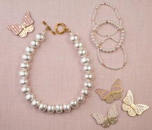 Load image into Gallery viewer, Pearls for the Girls