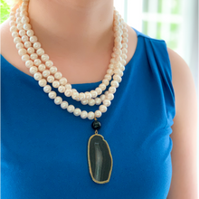 Load image into Gallery viewer, Freshwater Pearl & Black Agate Necklace