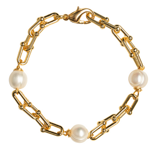 Gold Horsebit Chain & Pearl Earring