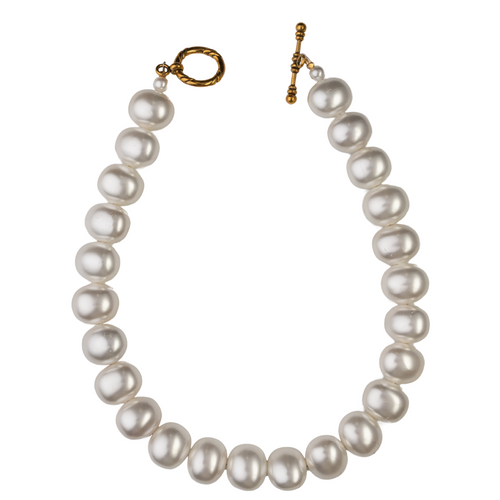 Extra Large Shell Pearl Necklace