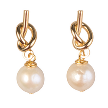 Load image into Gallery viewer, Gold Knot &amp; Freshwater Pearl Earring