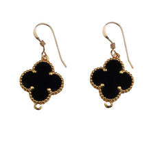 Load image into Gallery viewer, Clover earring Black