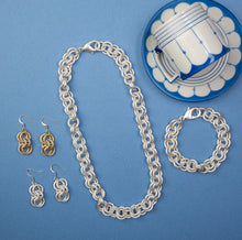 Load image into Gallery viewer, Matte silver double circle chain necklace