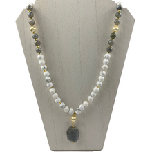 Load image into Gallery viewer, White Howlite and Labradorite on Gold