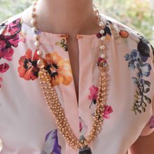 Load image into Gallery viewer, Peach &amp; Pearl Monica Necklace